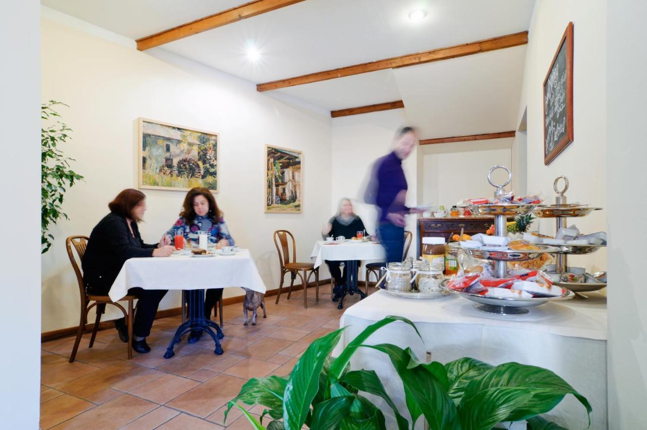 Antico Albergo Madonna Legnano Exterior foto